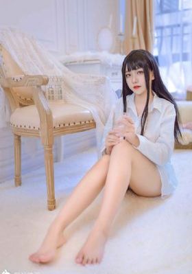 大学生的沙龙室_720手机免费观看完整