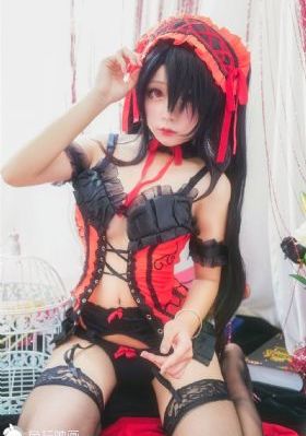 迷人的女保姆_在线播放高清